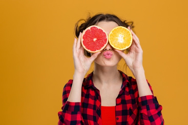 5 Cara Merawat Kesehatan dan Kecantikan Kulit dengan Buah Citrus