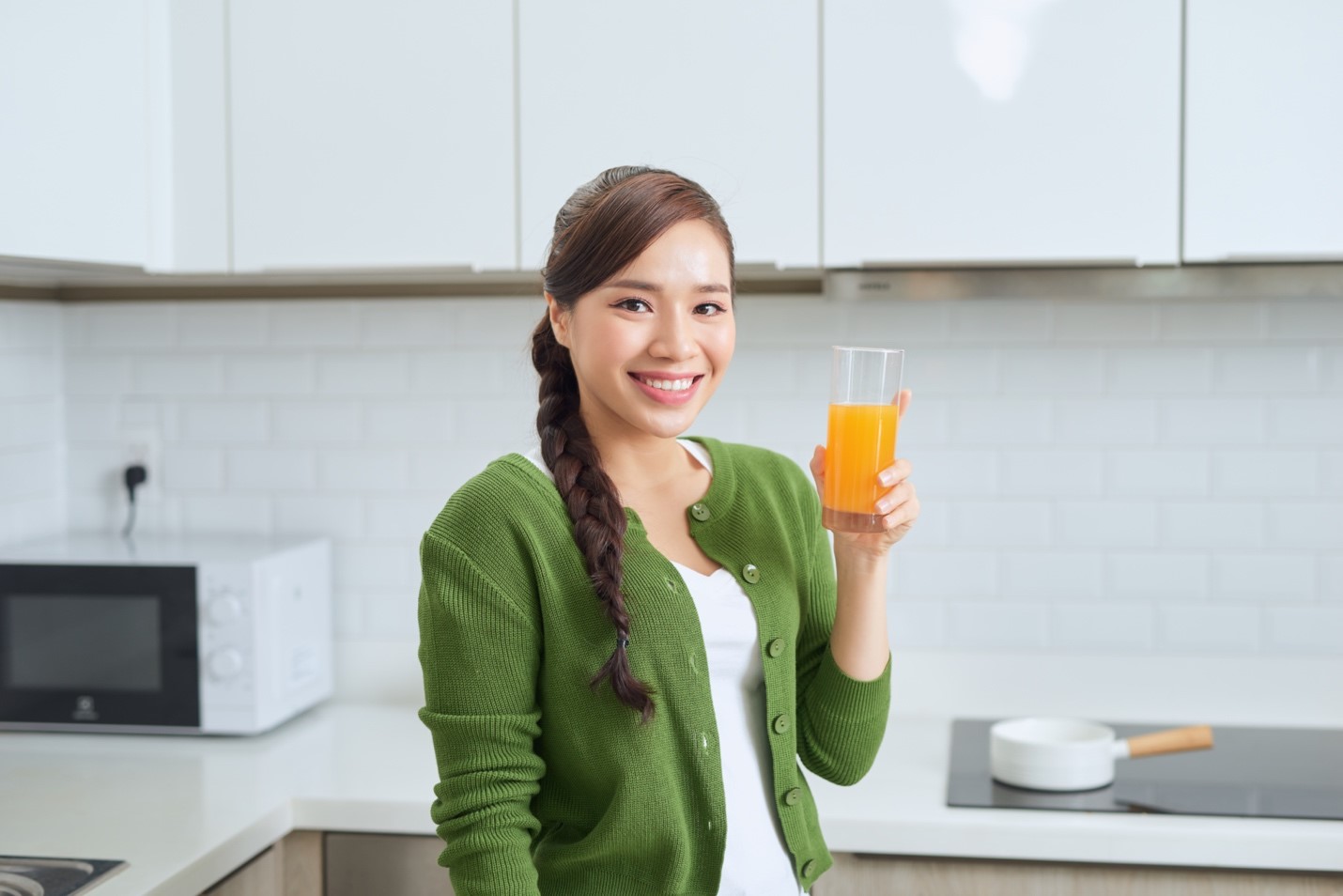 Bolehkah Minum Minuman Mengandung Kolagen Saat Sahur Maupun Berbuka Puasa?